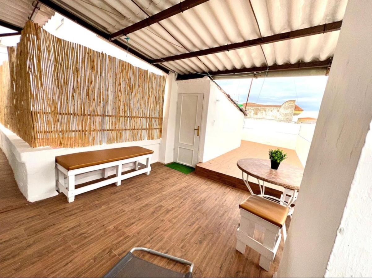Apartamento Deluxe Terraza Y Bbq Santa Amalia エクステリア 写真