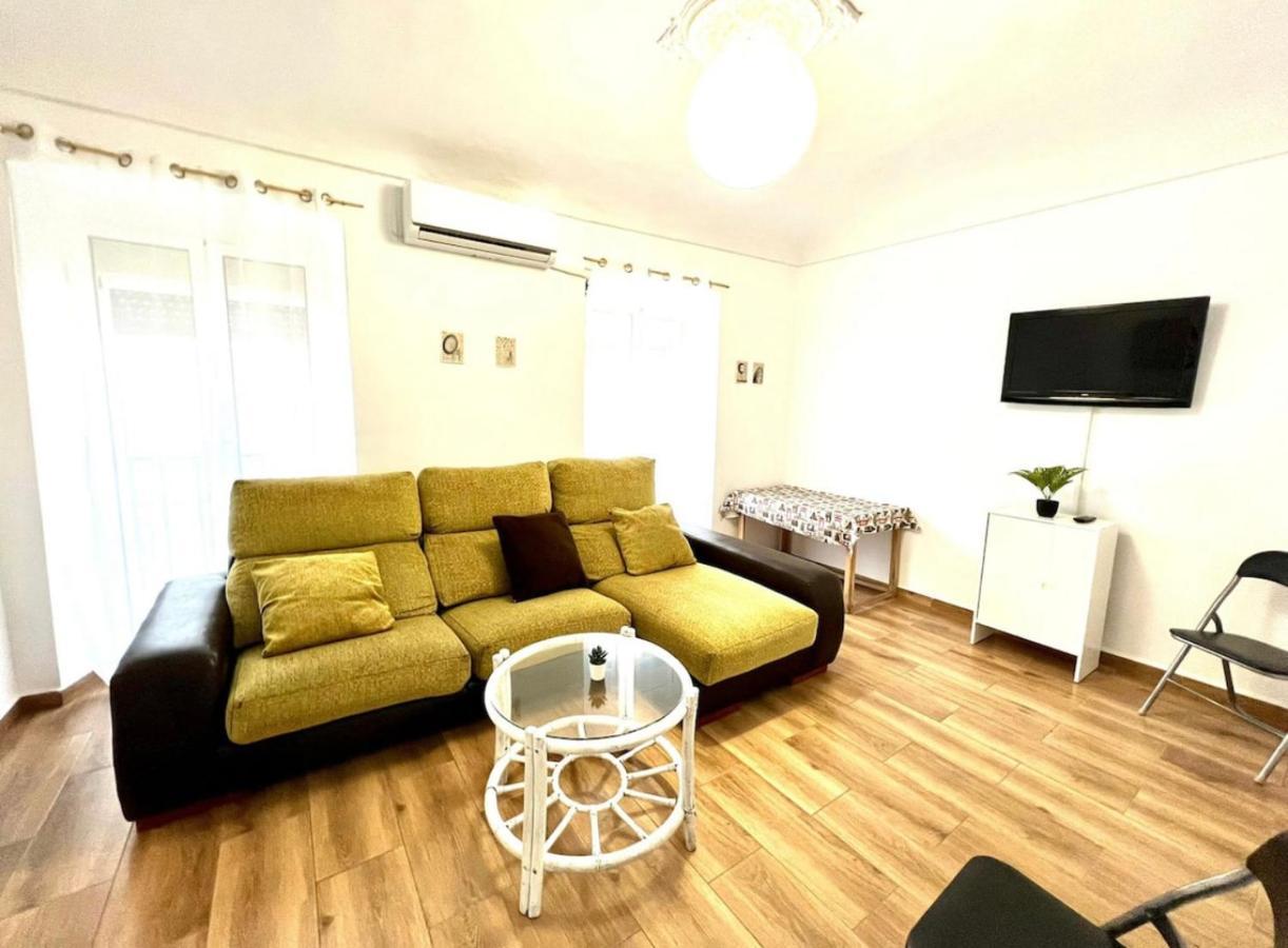 Apartamento Deluxe Terraza Y Bbq Santa Amalia エクステリア 写真